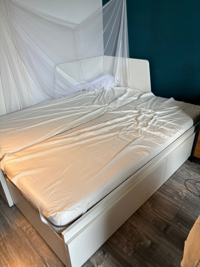 IKEA Flekke bed met 2 matrassen, Ophalen, Wit, Tweepersoons, 80 cm