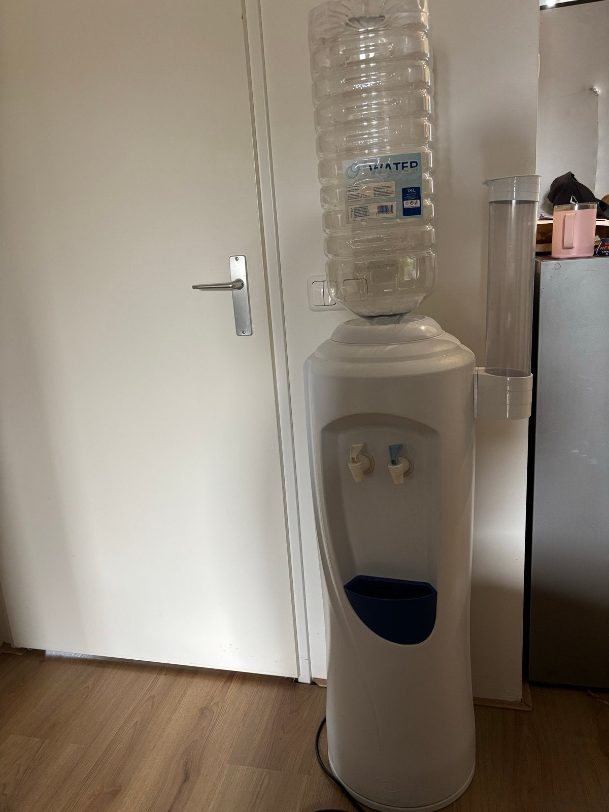 Waterdispenser voor op kantoor, Witgoed en Apparatuur, Waterkoelers, Ophalen of Verzenden, Gebruikt, Waterkoeler