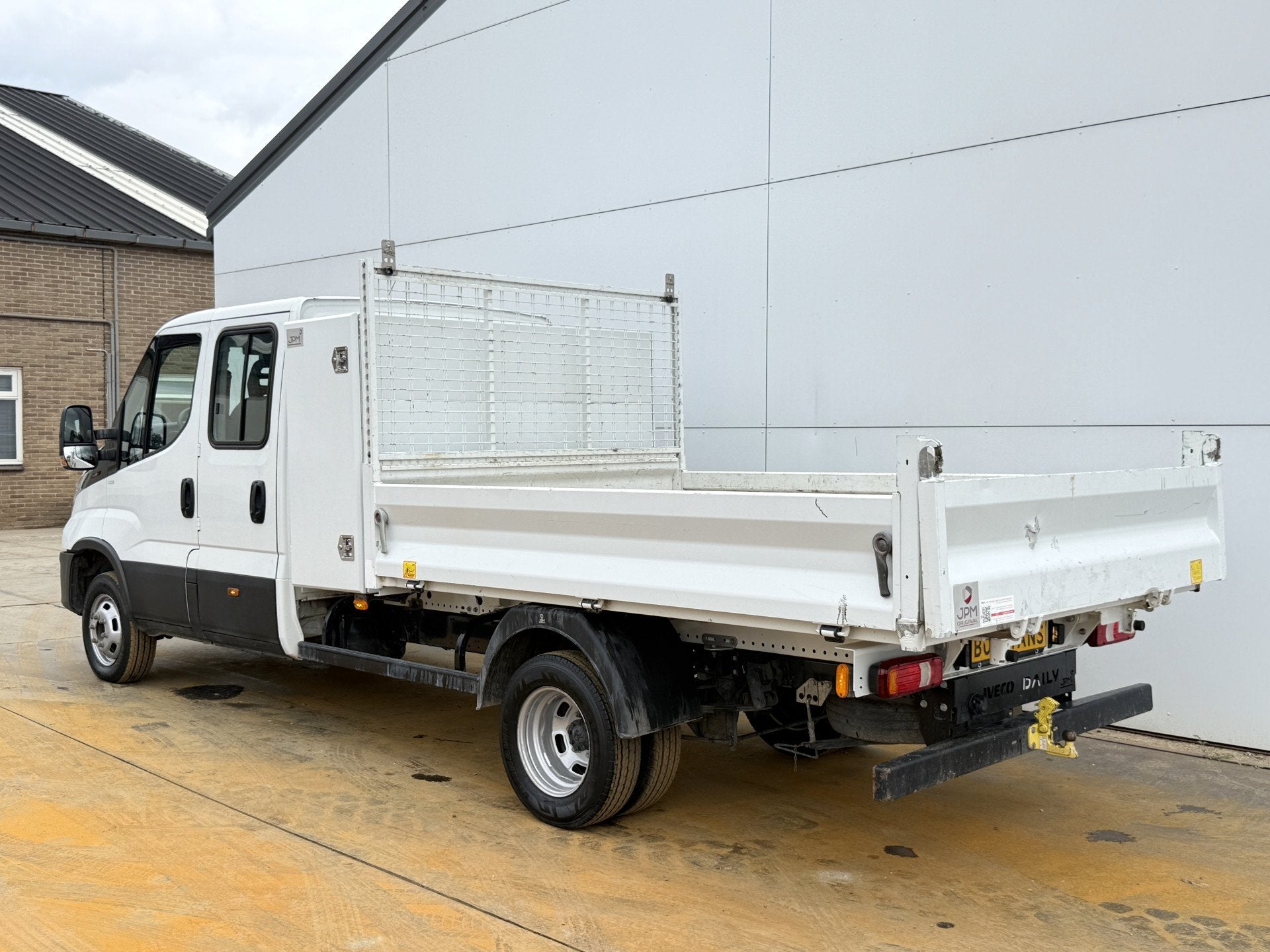 Iveco Daily 35C16 3.0 Dubbele Cabine Kipper Dubbellucht 3,5t, Achterwielaandrijving, Gebruikt, Zwart, 4 cilinders