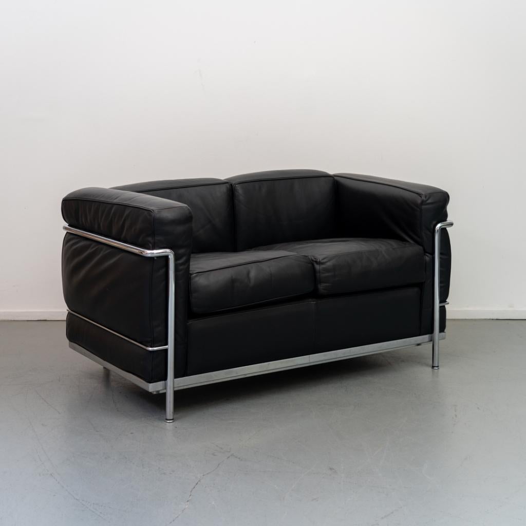4x Cassina LC2 2-zitsbank Le Corbusier Zwart Leer, Niet ingevuld, Niet ingevuld, 75 tot 100 cm, Ophalen of Verzenden