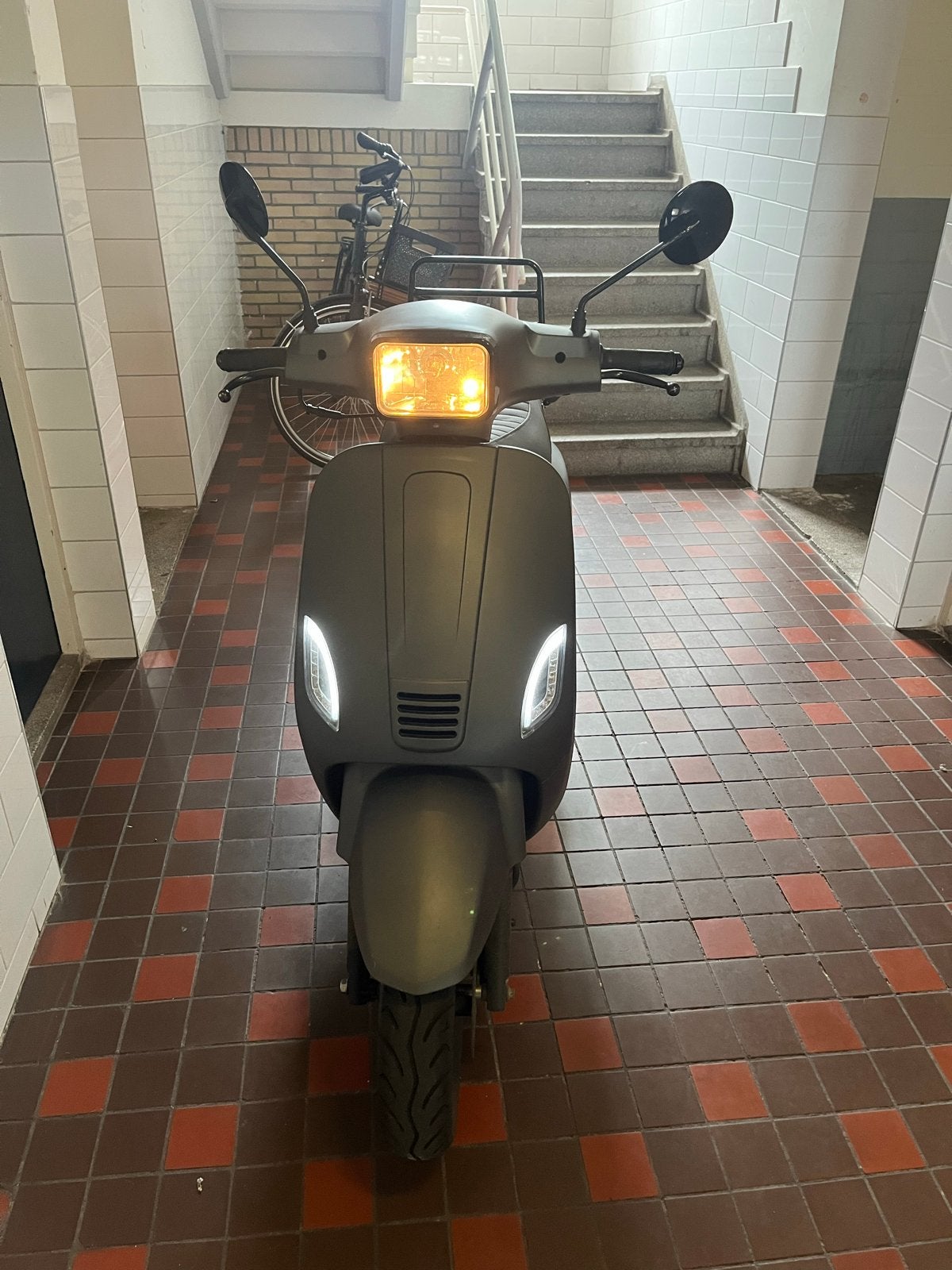 Senzo Rivalux Scooter - Zo goed als nieuw, Zo goed als nieuw, Benzine, Ophalen, Overige merken