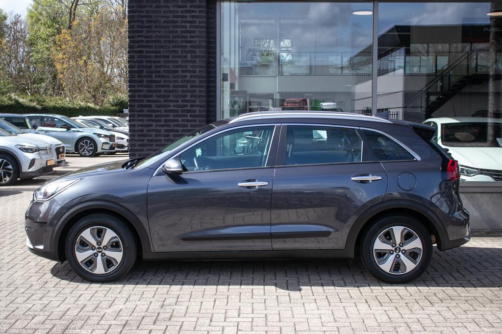 Kia Niro 1.6 GDi Hybrid DynamicLine | Camera | Android Apple, 12 maanden, Gebruikt, Leder en Stof, Origineel Nederlands