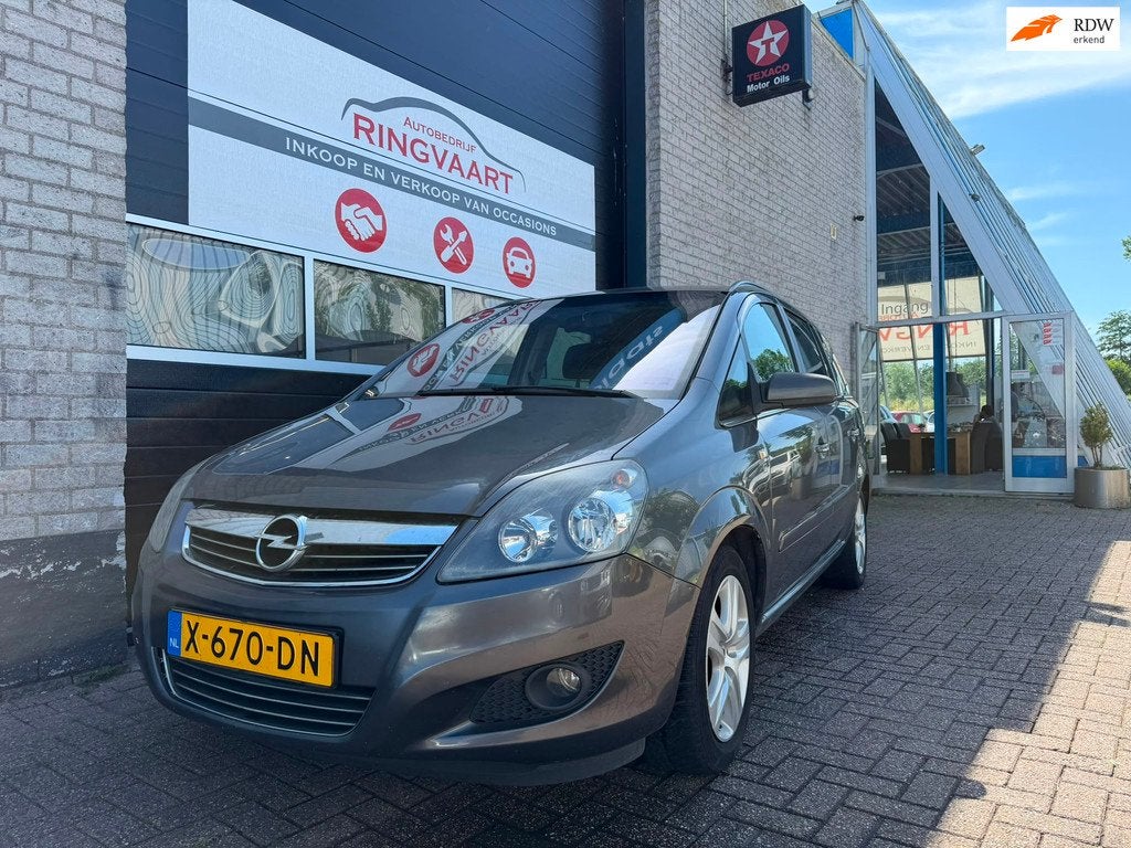 Opel Zafira 1.8 Cosmo Nette Auto, Auto's, Voorwielaandrijving, Gebruikt, 4 cilinders, Electronic Stability Program (ESP)