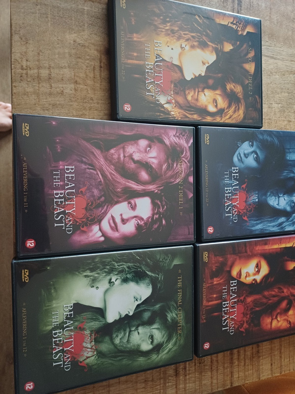 beauty en beast, Alle leeftijden, Ophalen, Zo goed als nieuw