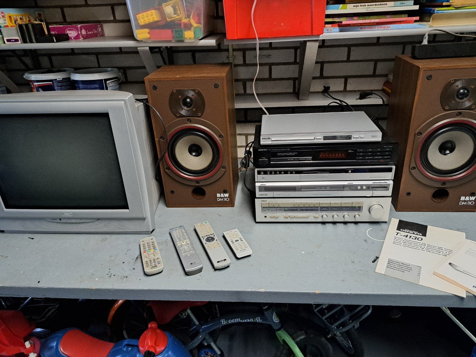 Zolderopruiming: DVD-spelers, Tuners, Boxen en TV, Audio, Tv en Foto, Gebruikt, Losse componenten, Dvd-speler, Ophalen