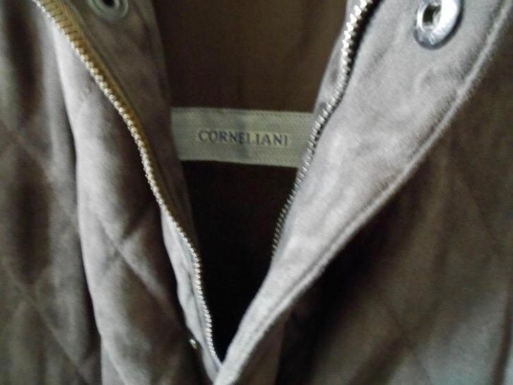 Corneliani Diamond Quilting winterjas winter jas 50 M/ L, Maat 52/54 (L), Corneliani, Bruin, Ophalen of Verzenden
