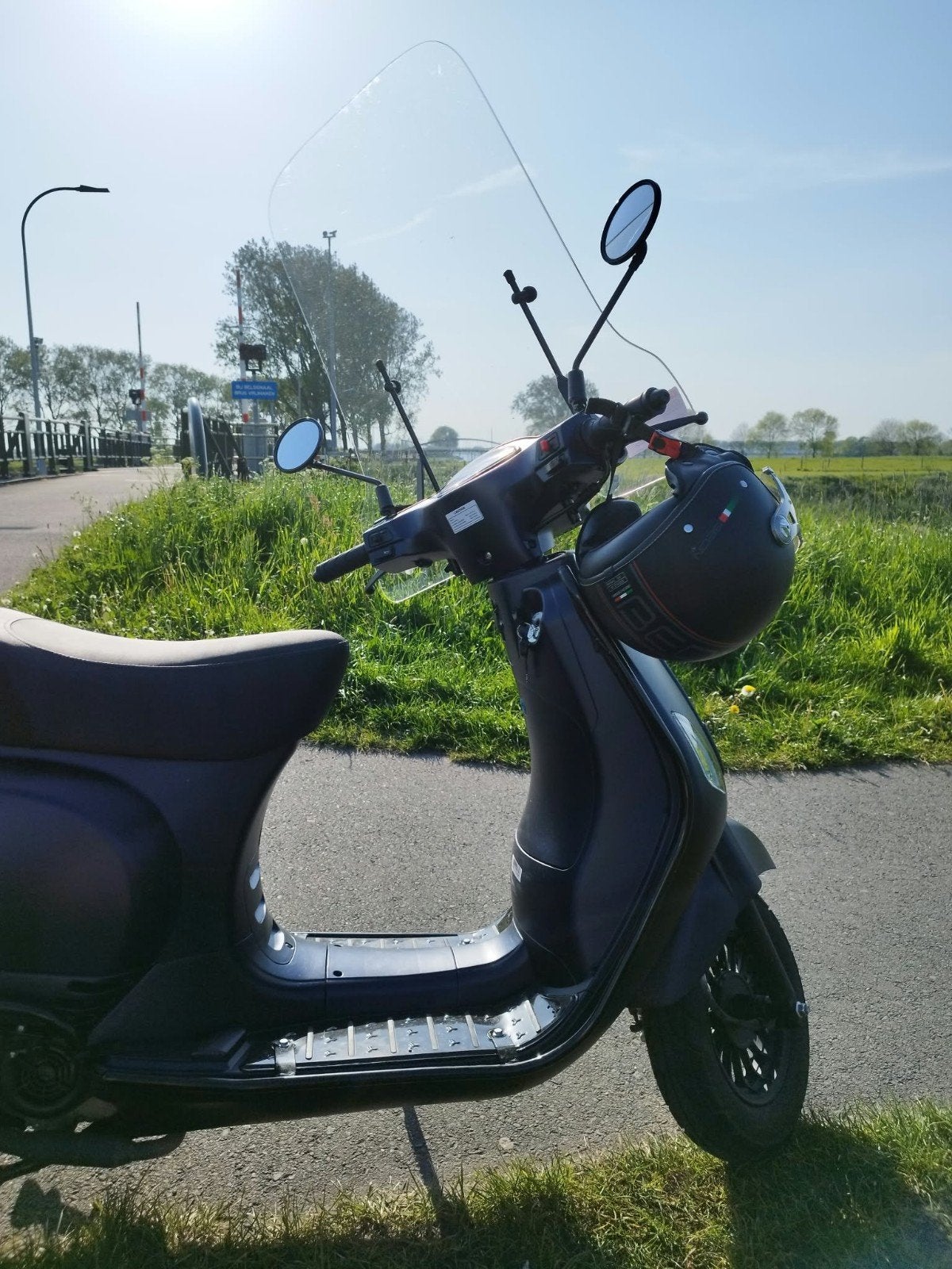 La Souris Sourini RS Lifestyle Edition (2023) - Blauw - Brom, Ophalen of Verzenden, Zo goed als nieuw, Benzine