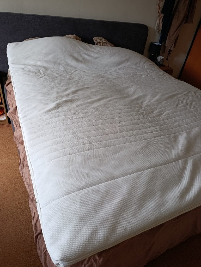 IKEA TUSSÖY memory foam topper 180x200 cm - €80, Ophalen, Wit, Tweepersoons, Zo goed als nieuw