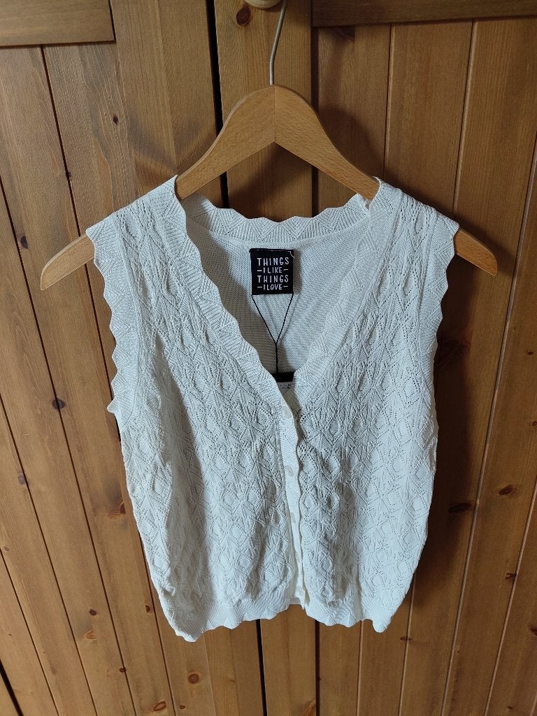 Beige vestje van Things I like, things I love, maat S, Beige, Ophalen of Verzenden, Zo goed als nieuw, Maat 36 (S)