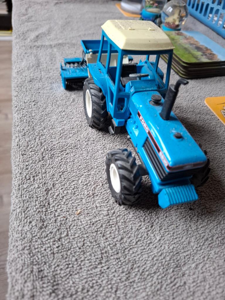 blauw ford Trekker model, Ophalen of Verzenden, Gebruikt, Tractor of Landbouw, Overige merken