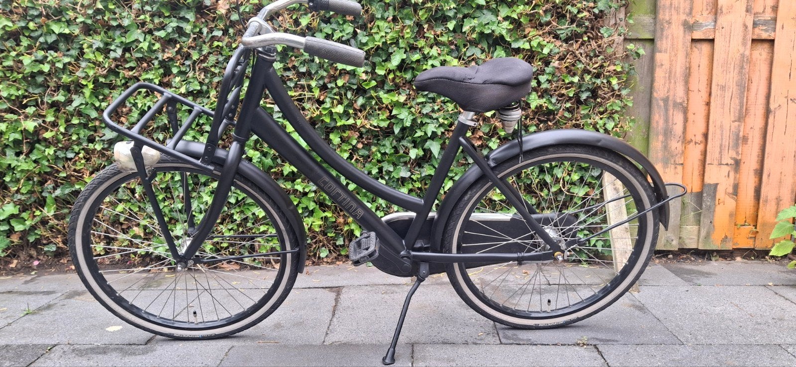 Cortina u4 24 inch, Ophalen, Terugtraprem, Cortina U4 transportfiets, Versnellingen