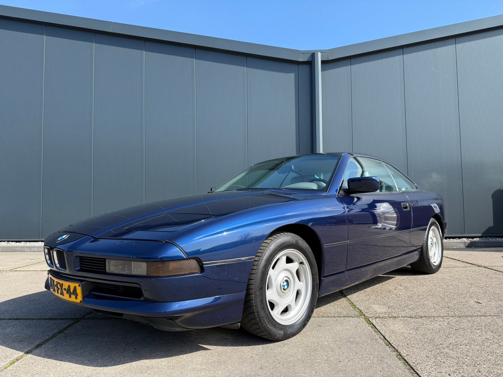 BMW 8-Serie 850i V12 - Nederlandse auto - Historie aanwezig, Auto's, BMW, Automaat, Achterwielaandrijving, 12 cilinders, Blauw