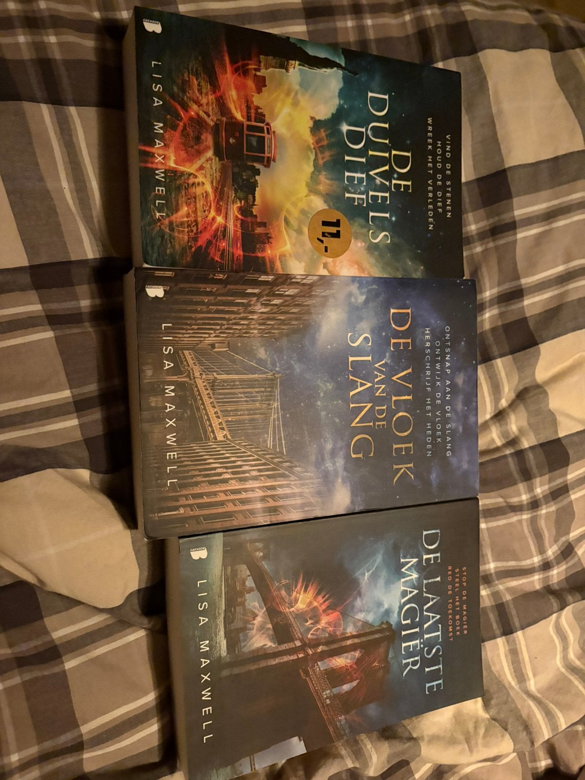 De laatste magiër trilogie, Ophalen of Verzenden, Gelezen