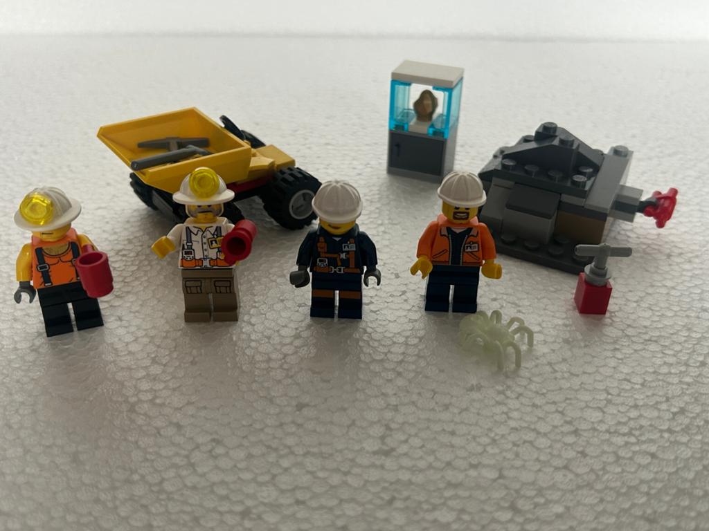 Lego city 60184 mining team, Kinderen en Baby's, Speelgoed | Duplo en Lego, Lego, Denemarken, Lego, Compleet