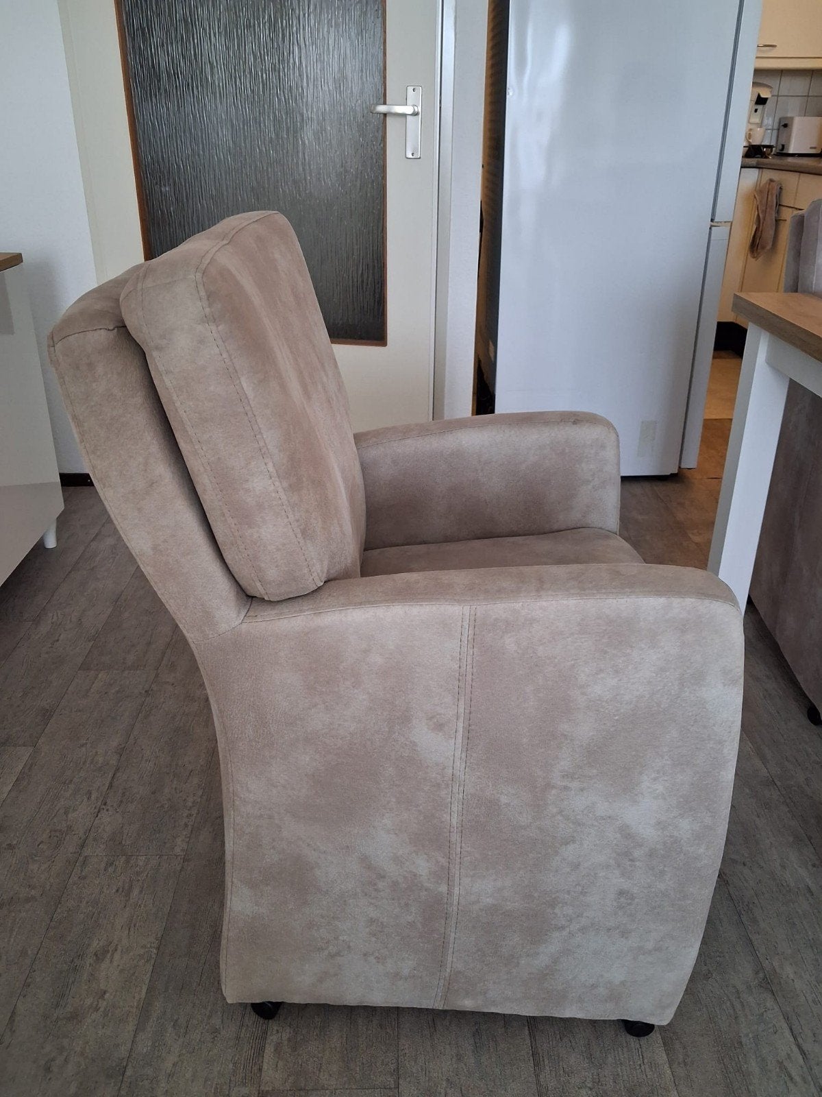 4 beige eetkamerstoelen., Overige kleuren, Ophalen of Verzenden, Zo goed als nieuw, Vier