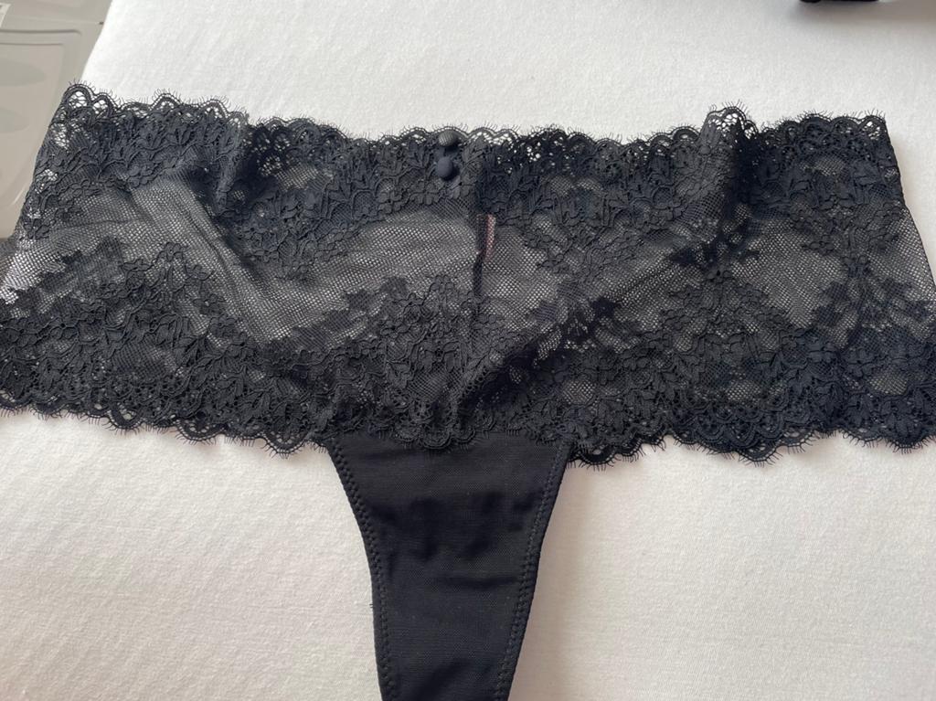 String XL, Verzenden, Zwart, String