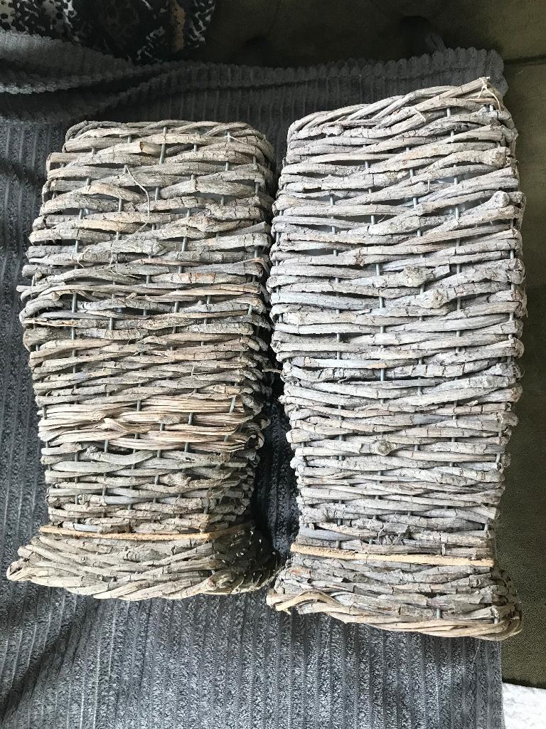 2 bloempotten, Huis en Inrichting, Woonaccessoires | Vazen, Ophalen, Overige materialen, Overige kleuren, Zo goed als nieuw