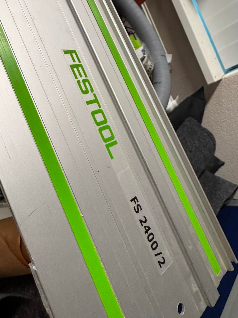 Festool Geleiderail FS 2400/2 - Zo goed als nieuw, Doe-het-zelf en Verbouw, Gereedschap | Zaagmachines, Ophalen, Overige typen