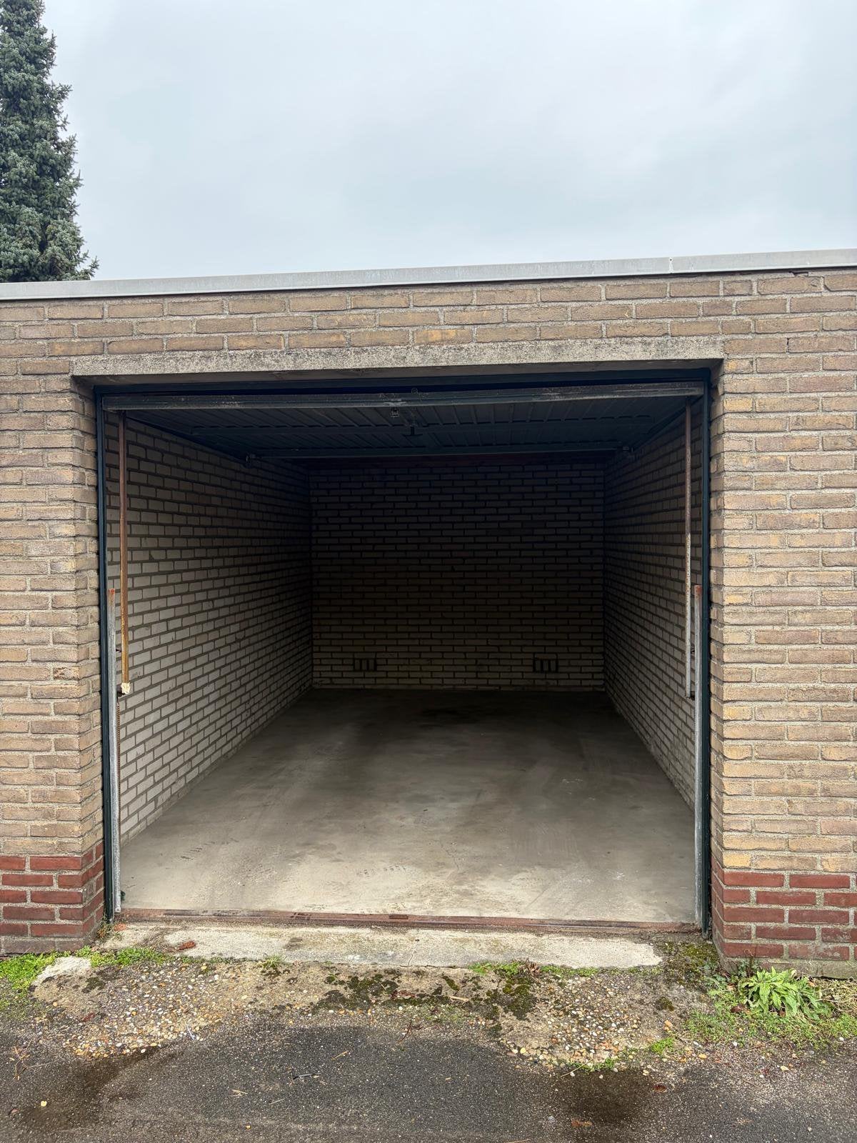 Garagebox te huur Meerssenerweg 11, Maastricht