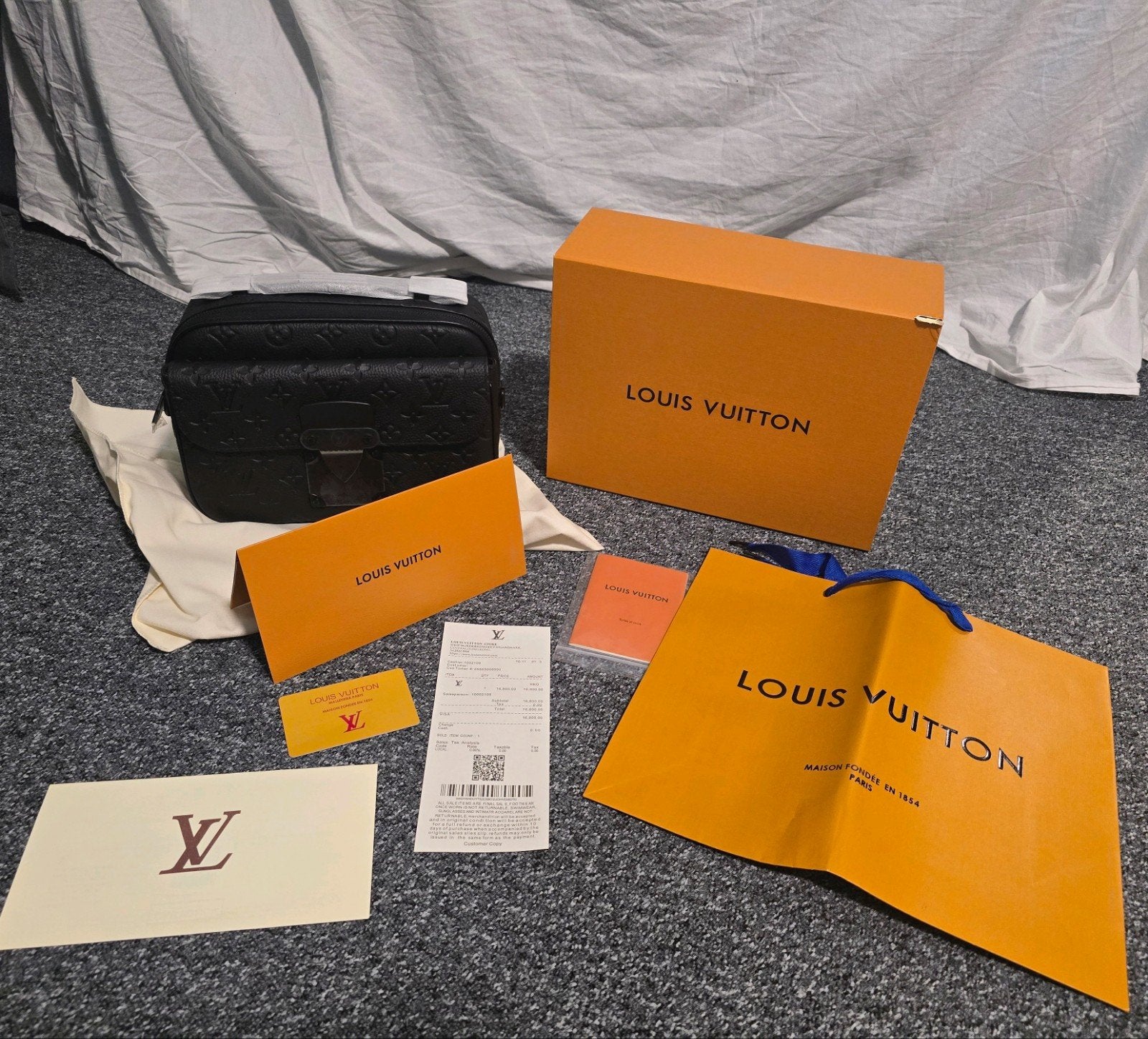 LOUIS VUITTON Leren Dames Handtas Zwart - Nieuw in Doos, Sieraden, Tassen en Uiterlijk, Ophalen of Verzenden