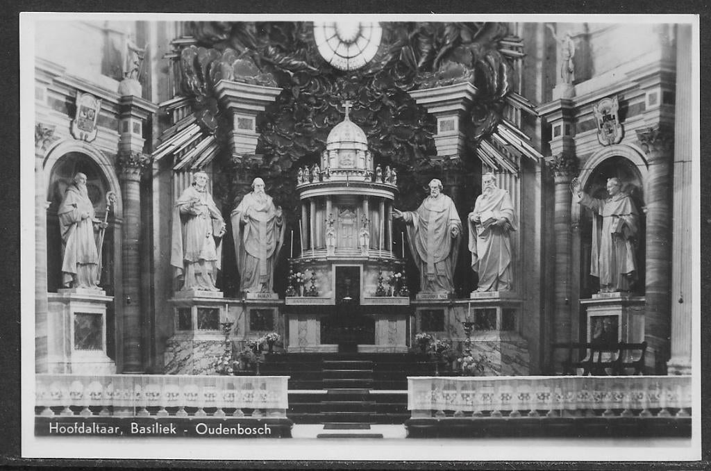 340 Oudenbosch. Hoofdaltaar, Basiliek, Ophalen of Verzenden, Voor 1920, Ongelopen