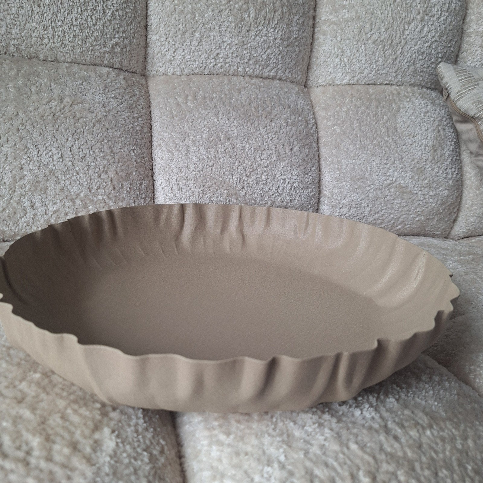 groot taupe beige organisch dienblad schaal japandi, Rond, Nieuw, Ophalen of Verzenden, X