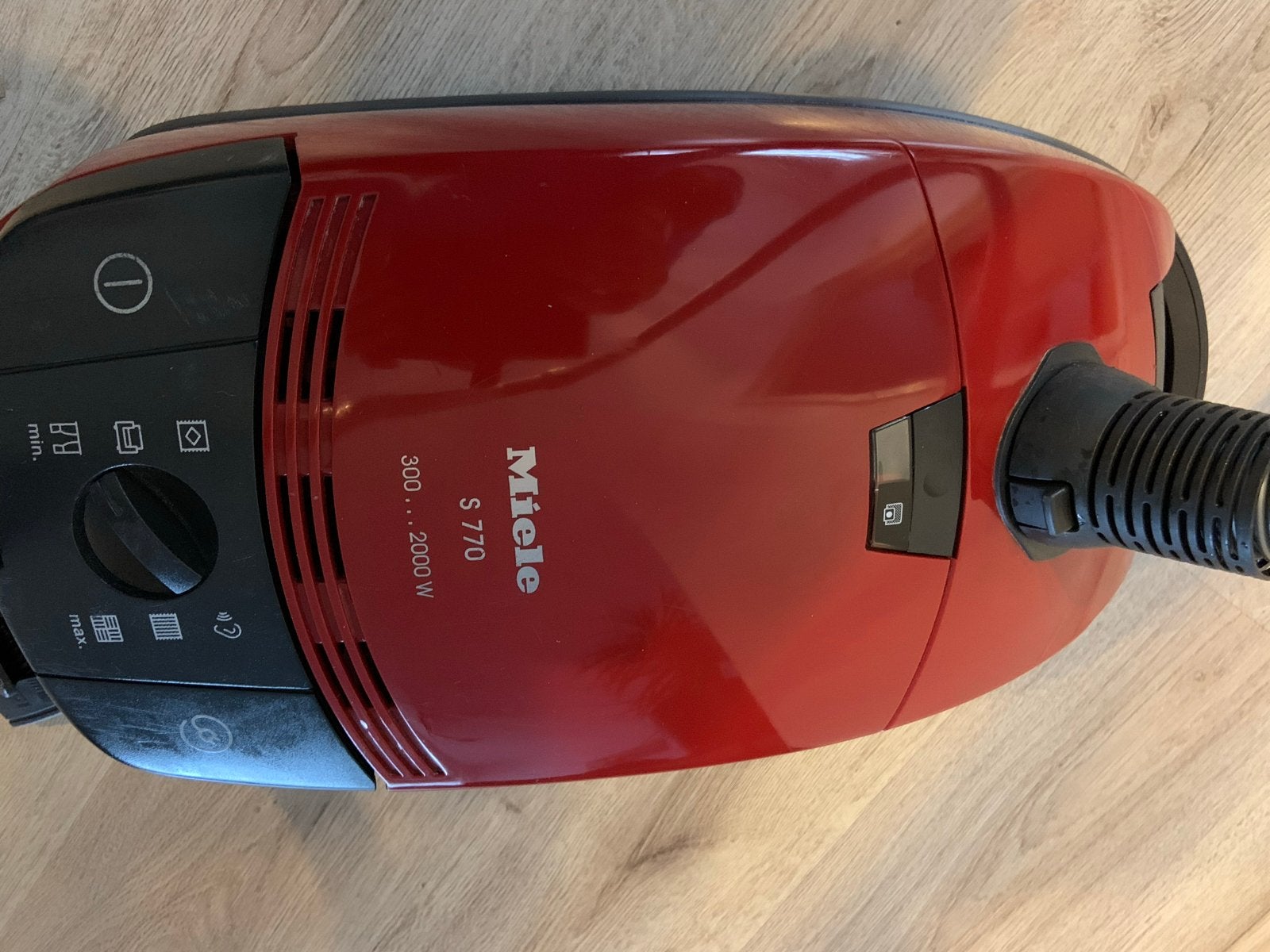 Miele S 770 Sledestofzuiger - Krachtig en Compleet, Stofzak, Ophalen of Verzenden, Zo goed als nieuw, Miele