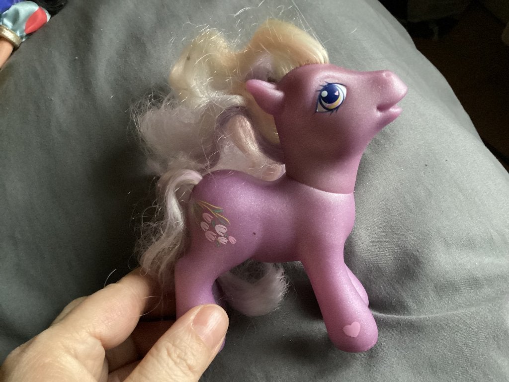 My Little Pony Generation 3 (G3) pony genaamd Wysteria, Ophalen of Verzenden, Gebruikt