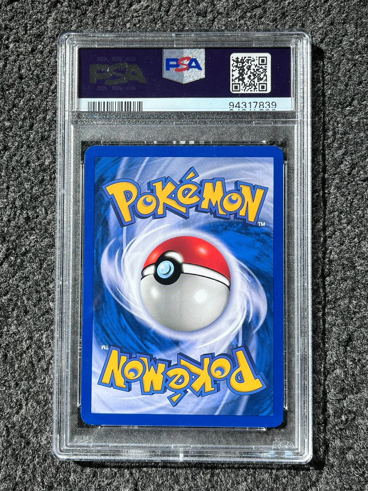 Pokémon PSA 8 1st edition Jumpluff Holo #9 Neo Revelation, Verzenden, Zo goed als nieuw, Losse kaart, Foil