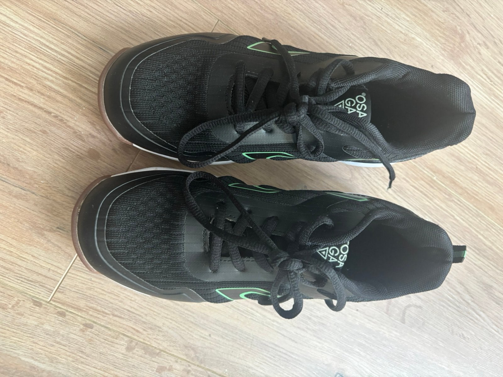 Osaga schoenen, Ophalen of Verzenden, Zo goed als nieuw, Schoenen