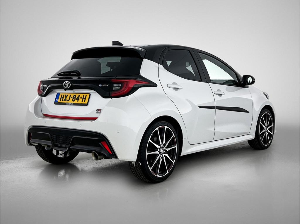 Toyota Yaris 1.5 Hybrid 130 GR SPORT + Premium Pack | 1e Eig, Auto's, Toyota, 12 maanden, 450 kg, Gebruikt, Bedrijf