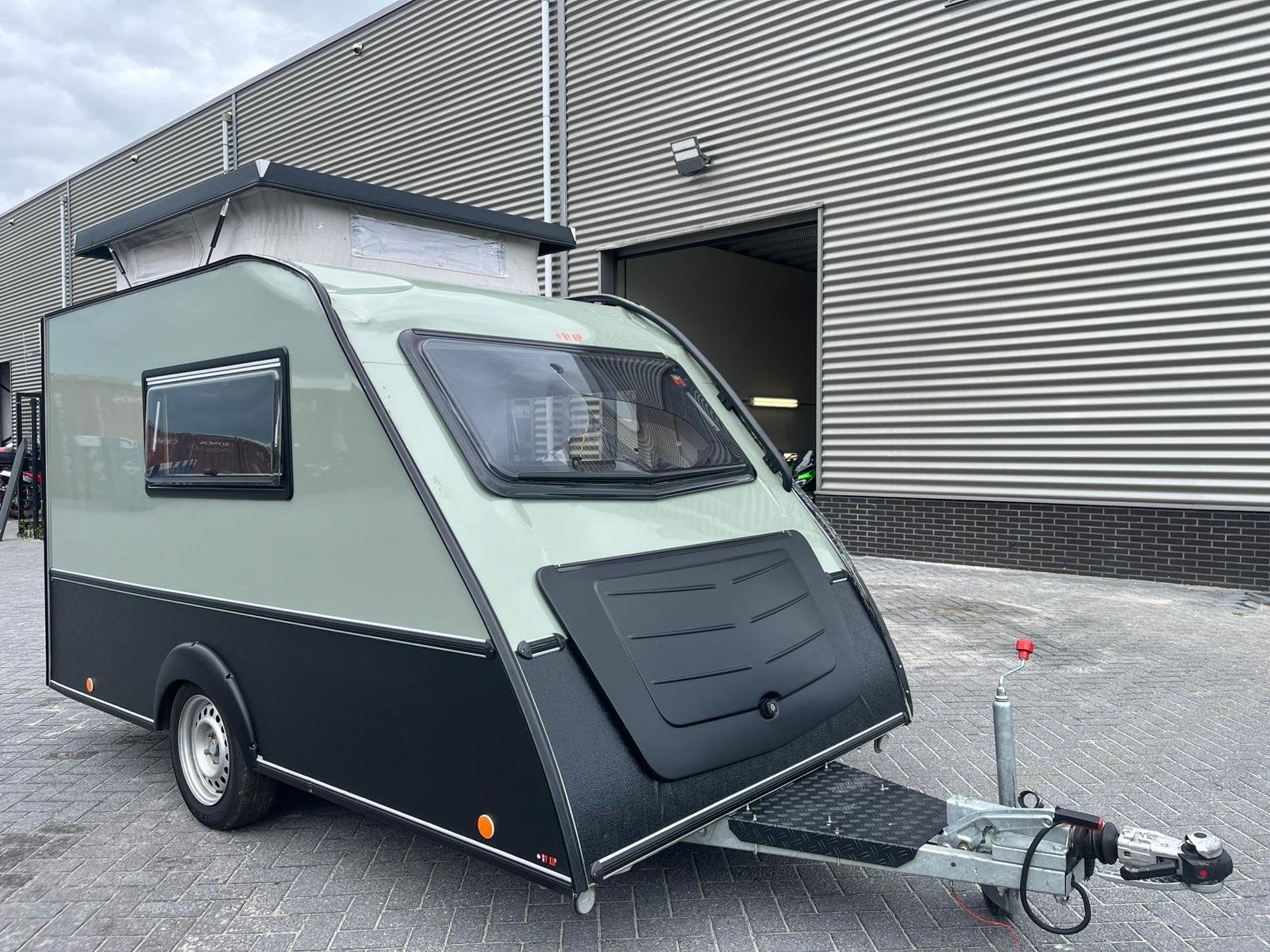 Kip Shelter Plus (bj 2021), Caravans en Kamperen, Bedrijf, Kip