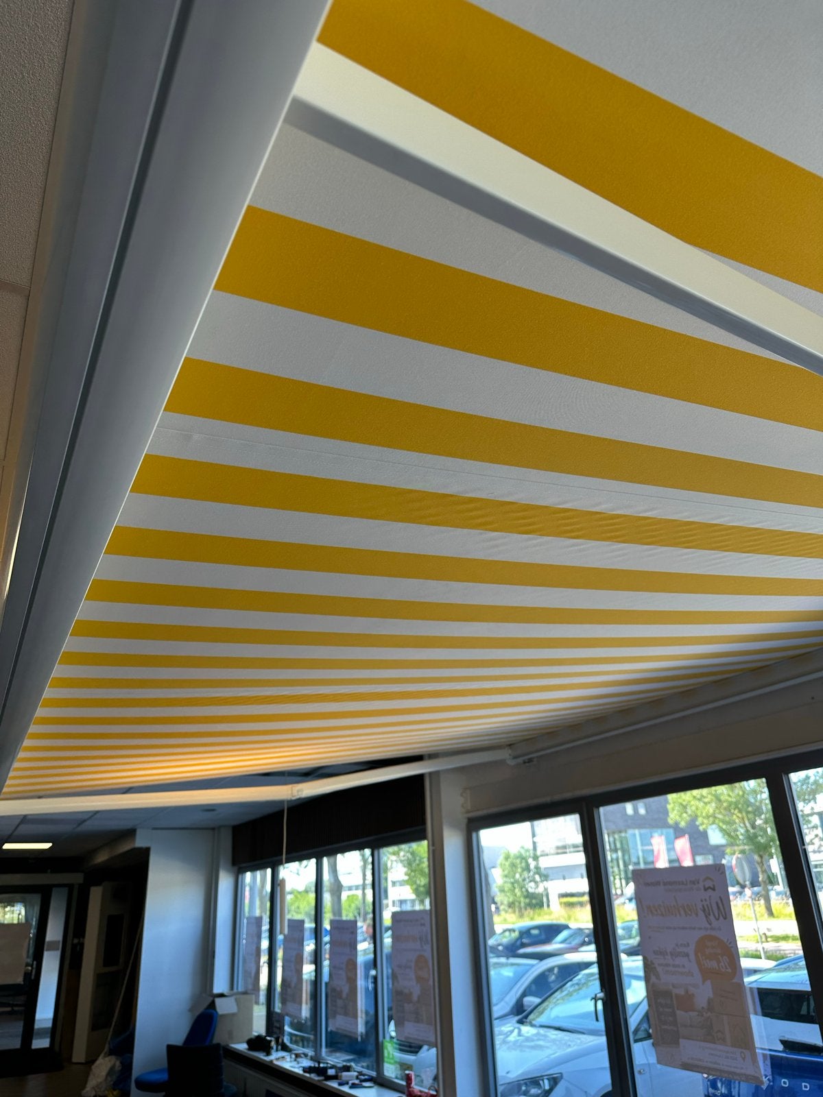 Nieuw zonnescherm 4m breed, 3m uitval met Somfy bediening, Ophalen, 250 cm tot 450 cm, Nieuw, Elektrisch