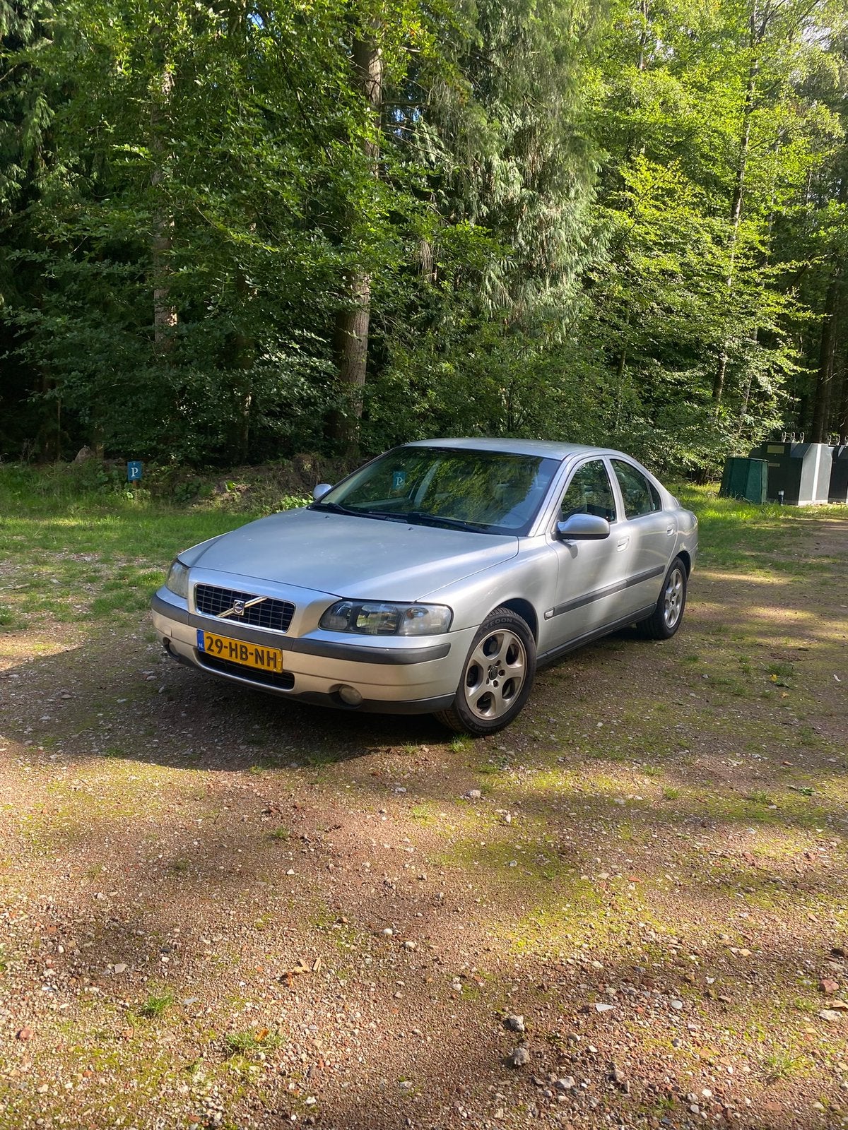 Volvo S60 2.4 T AUT 2001 Grijs, Auto's, Beige, 2435 cc, Particulier, 1600 kg