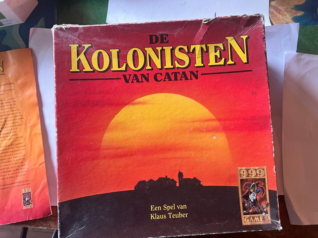 Catan Spelonderdelen - Diverse Uitbreidingen en Basisspel, Drie of vier spelers, Ophalen of Verzenden, Gebruikt