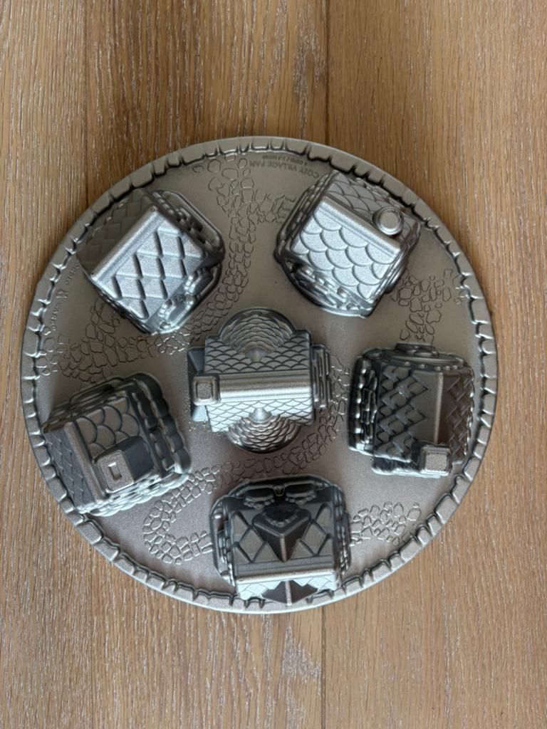 Nordic ware huisjes, Ophalen of Verzenden, Zo goed als nieuw