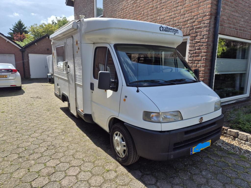 Fiat Challenger (1047401), Fiat, Tot en met 2, Particulier, Cassettetoilet