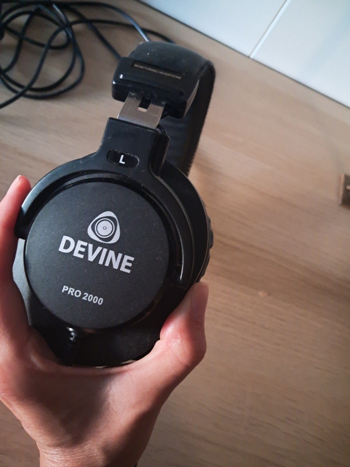 Devine PRO 2000 Monitoring Hoofdtelefoon, Overige merken, Gebruikt, Ophalen of Verzenden, Zwart