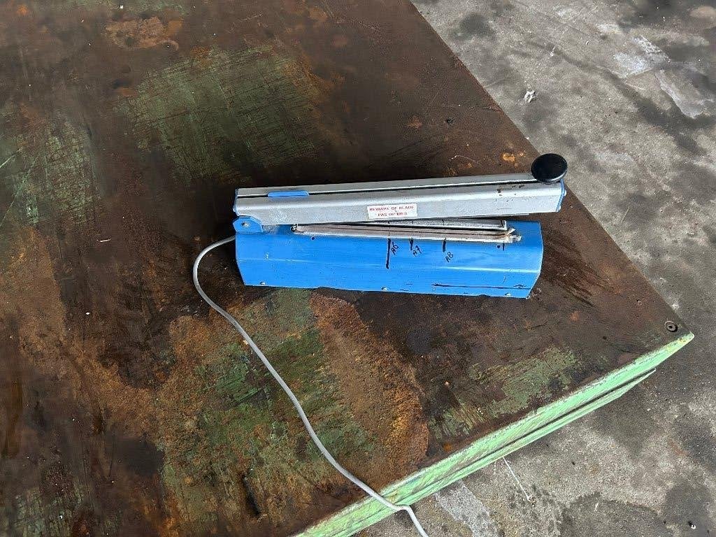 te koop:AVC Tafelsealapparaat TS-310 30cm + mes, Ophalen of Verzenden, Gebruikt
