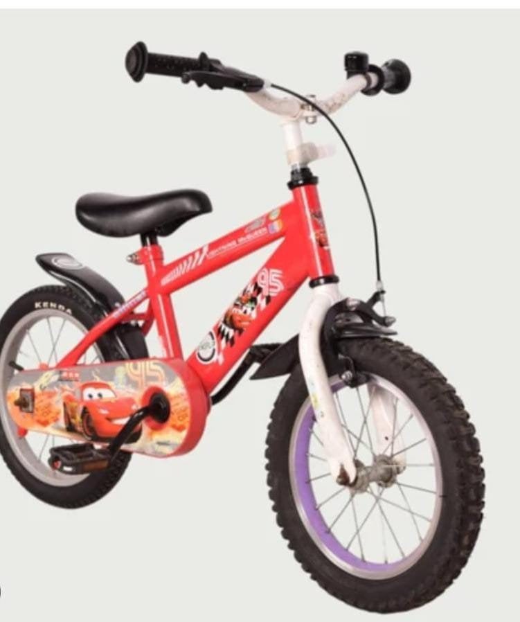 Disney Cars 16 inch met zijwielen, Ophalen, Zo goed als nieuw, 16 tot 20 inch, Disney Cars