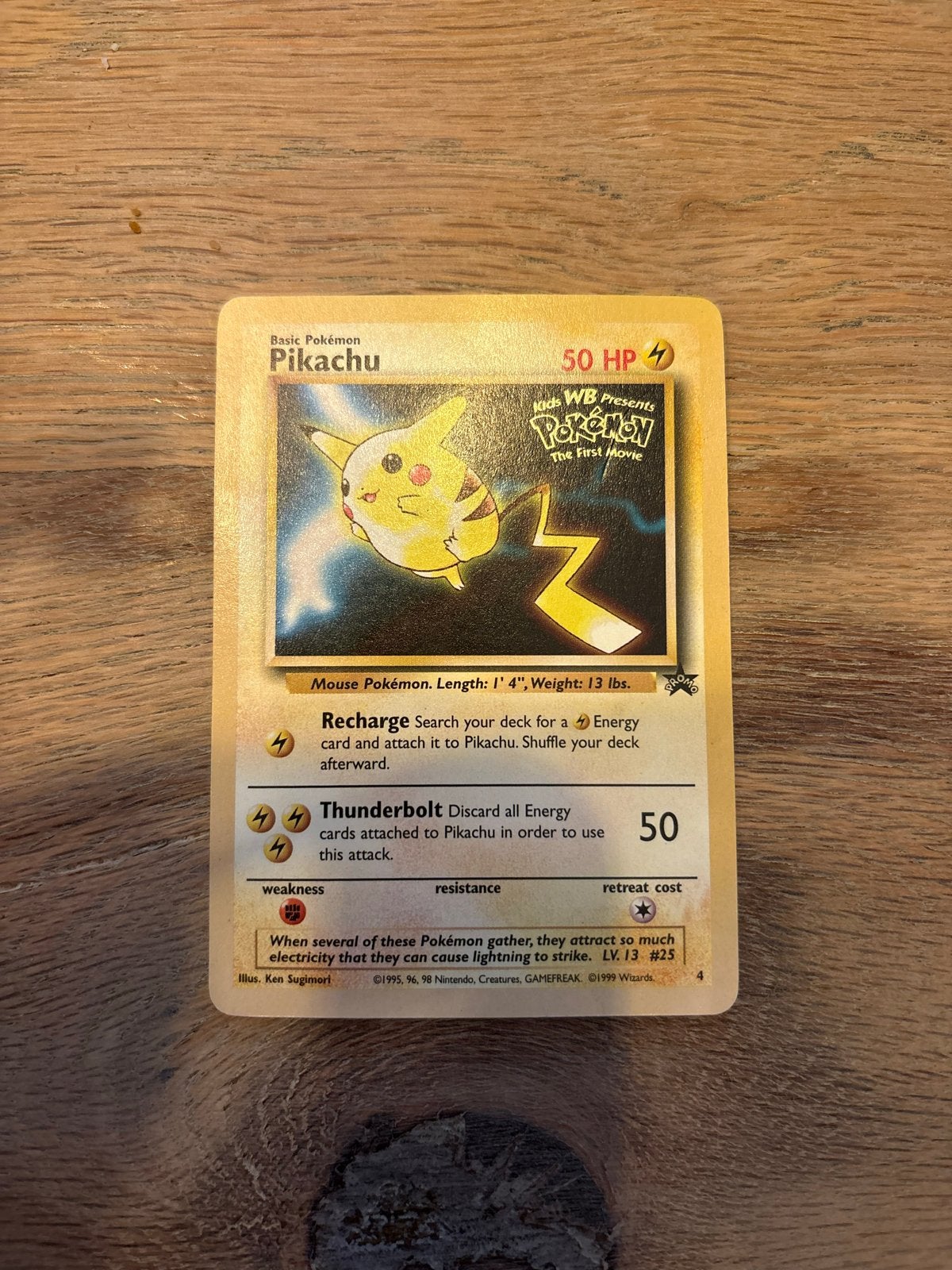 Pikachu Pokémon The First Movie Promo Kaart, Ophalen of Verzenden, Zo goed als nieuw, Losse kaart