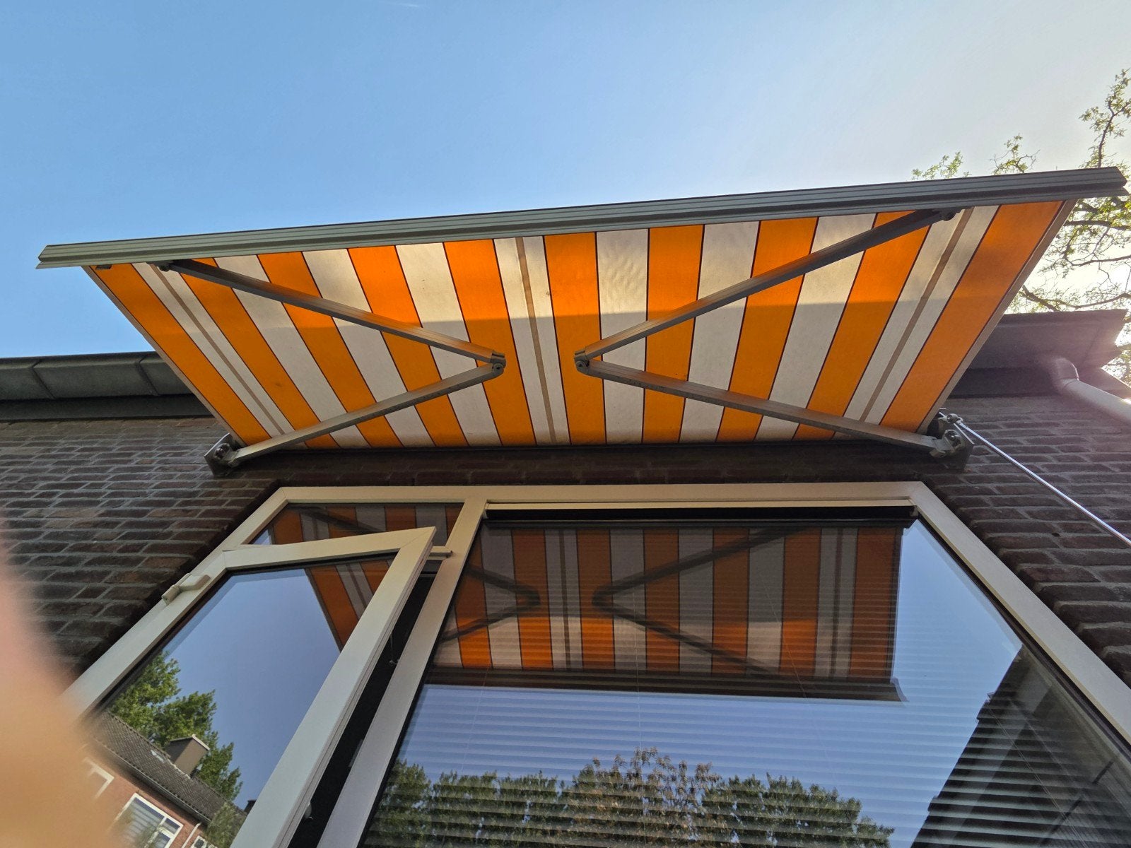 Knikarm zonnescherm B 300cm x D 250 cm Oranje/Wit, Ophalen, Gebruikt, 150 tot 300 cm, 250 cm tot 450 cm