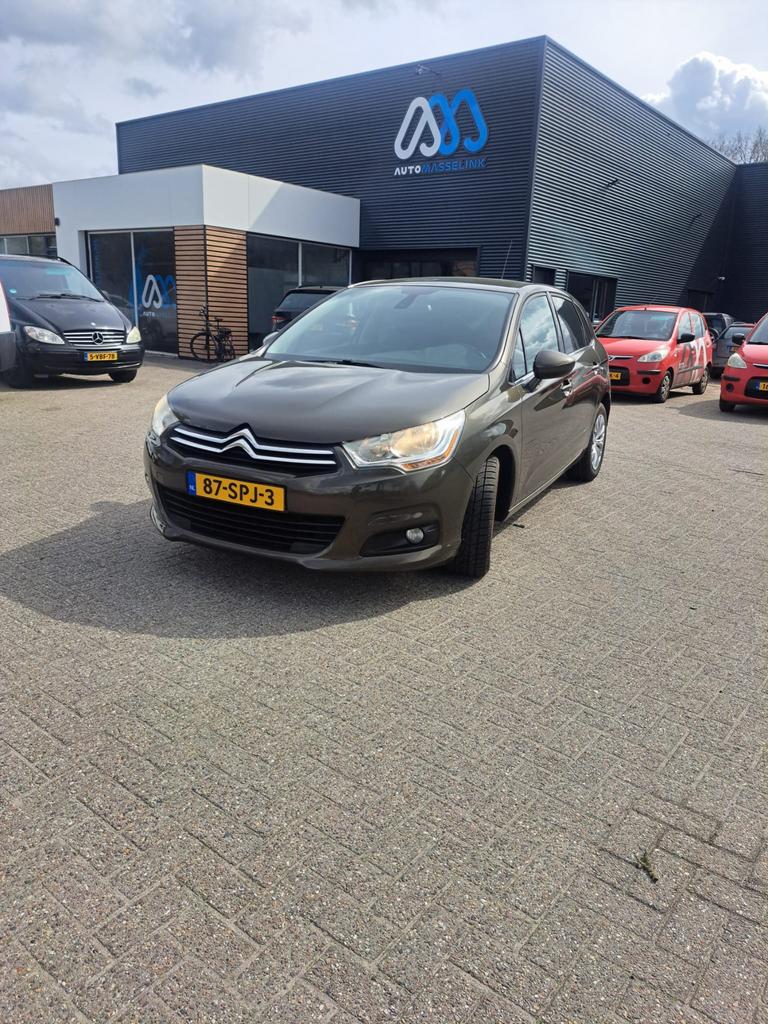 Citroën C4 1.6 VTI Berline 2011 Bruin nieuwe motor, Voorwielaandrijving, Stof, 4 cilinders, Bruin