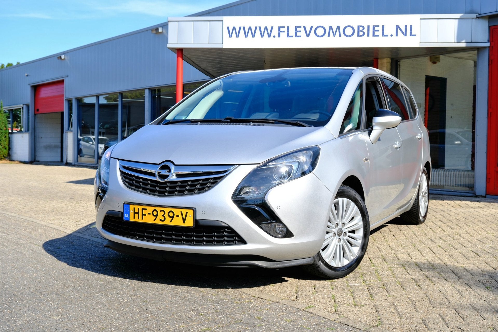 Opel Zafira Tourer 1.6 CDTI Business+ 7-pers Pano|Navi|Cam|C, Gebruikt, Euro 6, 4 cilinders, 7 stoelen