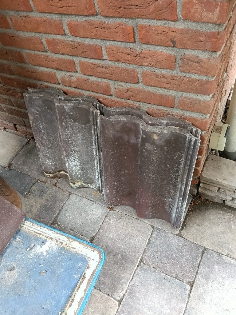Dakpannen, Doe-het-zelf en Verbouw, Dakpannen en Dakbedekking, Ophalen, Gebruikt, Steen of Klei, Minder dan 5 m²