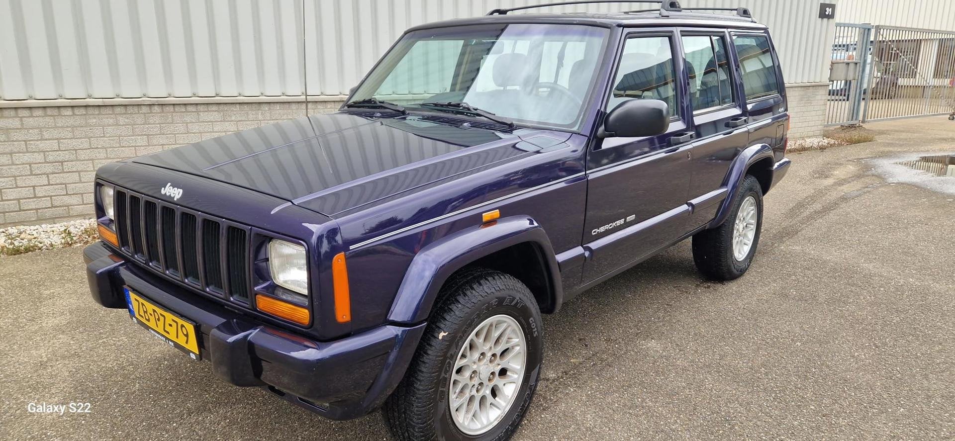 Jeep Cherokee 4.0i Classic, Gebruikt, Overige kleuren, Startonderbreker, Origineel Nederlands