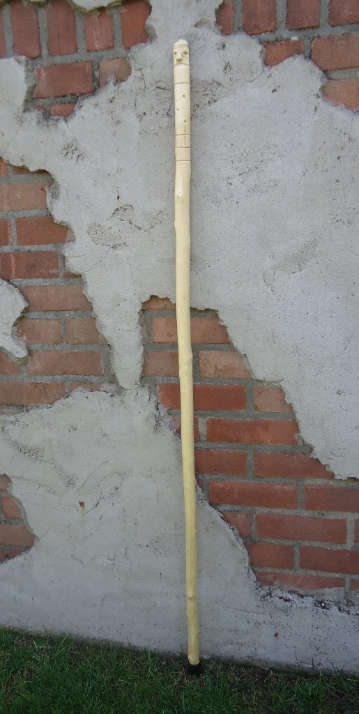 Lange WANDELSTOK - Camino staf - uniek hout snijwerk (8), Ophalen of Verzenden, Nieuw, Overige typen