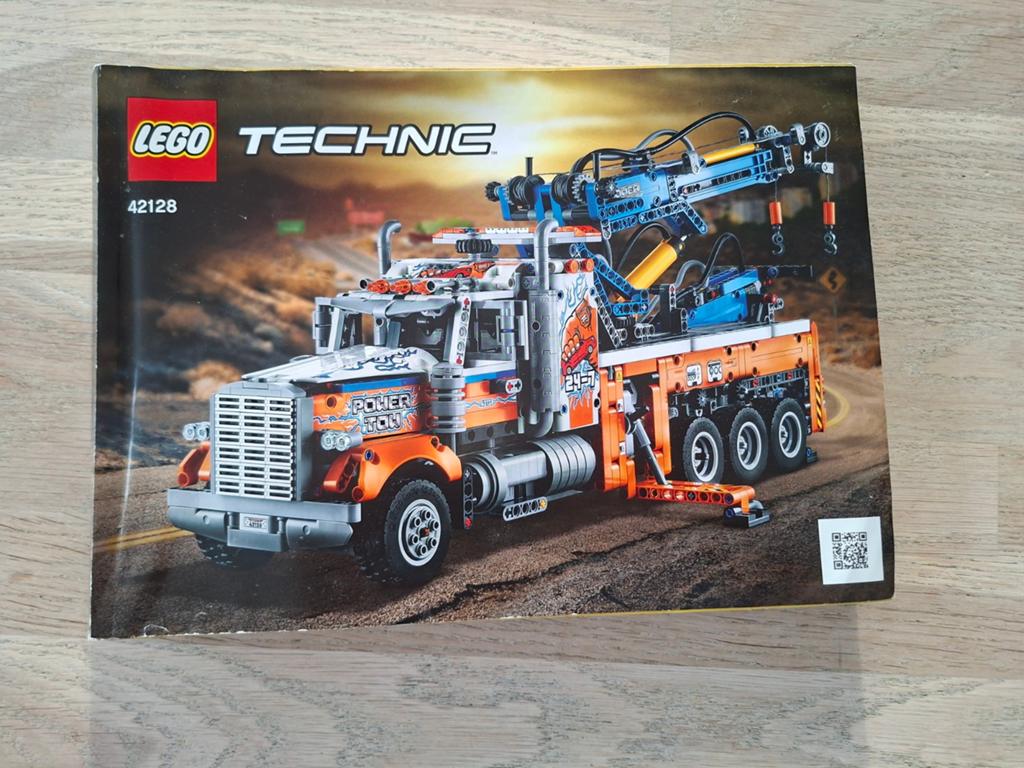 Lego Technic 42128 Heavy Duty Truck, Kinderen en Baby's, Speelgoed | Duplo en Lego, Ophalen of Verzenden, Zo goed als nieuw