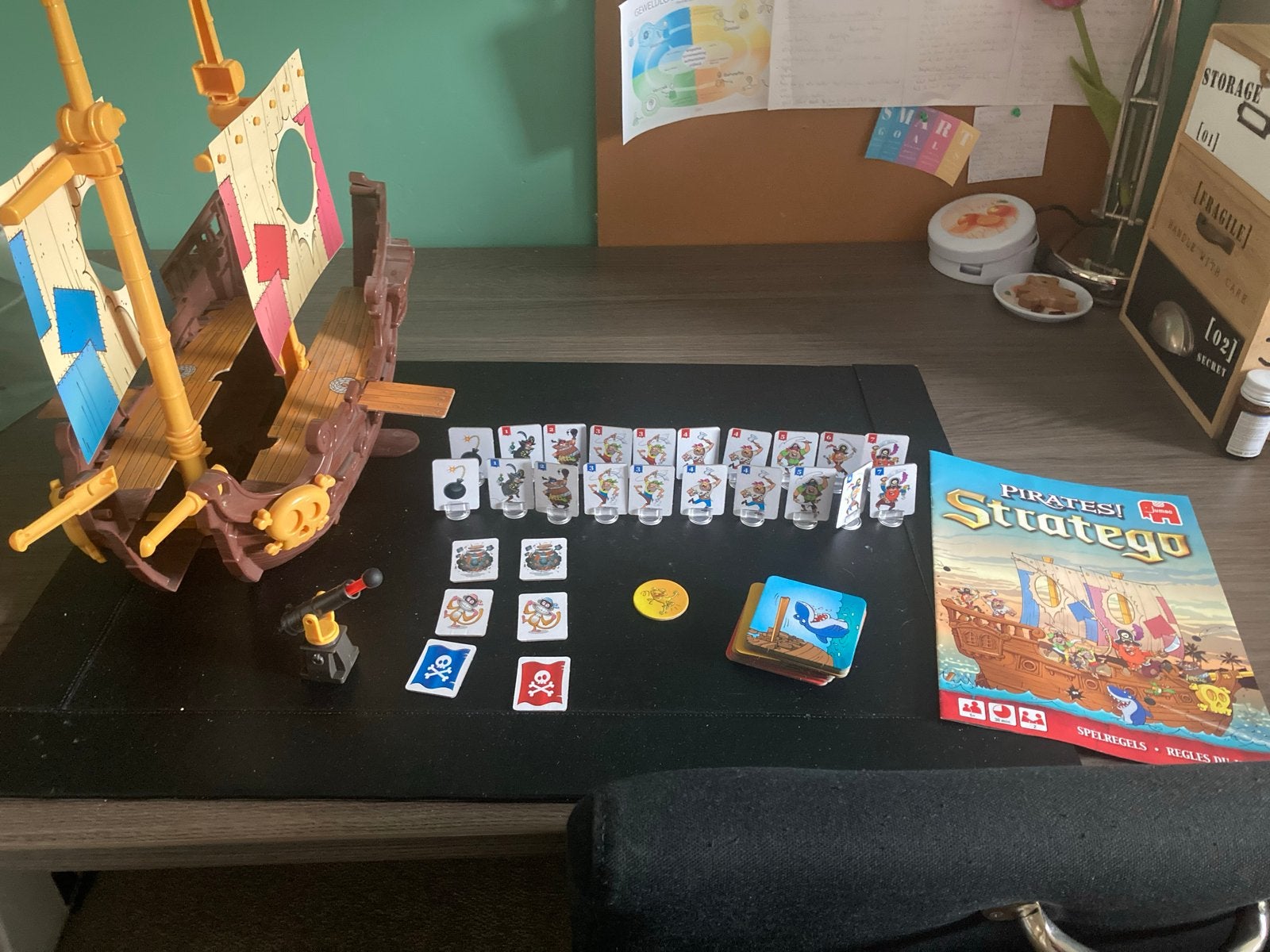 Stratego Pirates - Compleet en in goede staat!, Een of twee spelers, Ophalen of Verzenden, Zo goed als nieuw