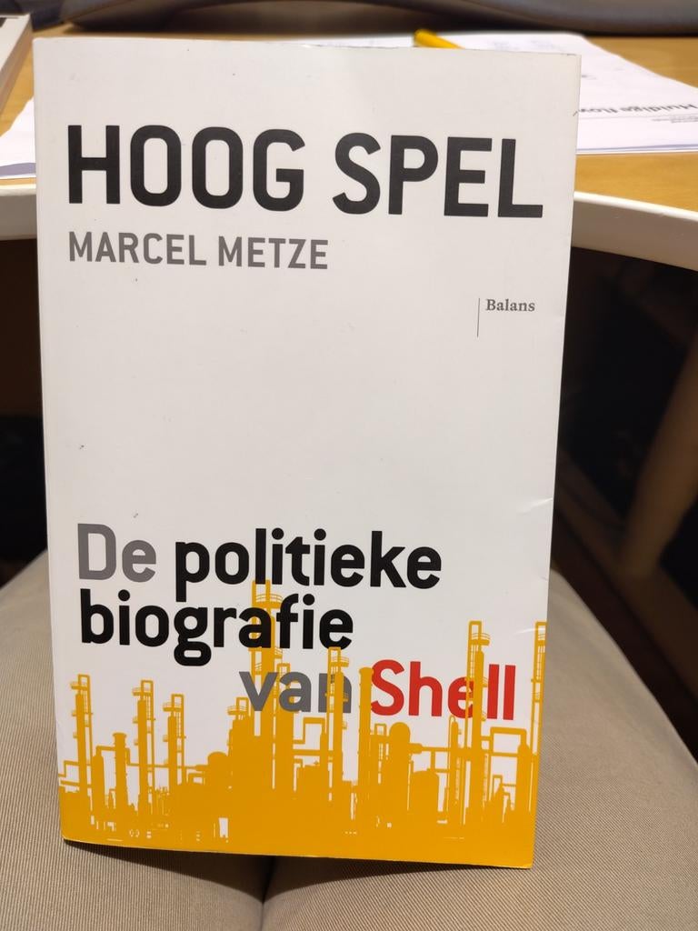 Marcel Metze - Hoog spel, Ophalen of Verzenden, Gelezen, Marcel Metze